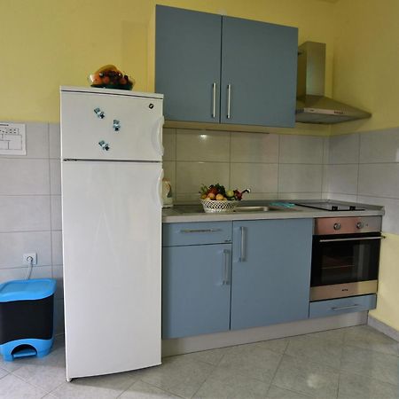 Apartmani Nataša Nino Jezera, Murter Pokoj fotografie
