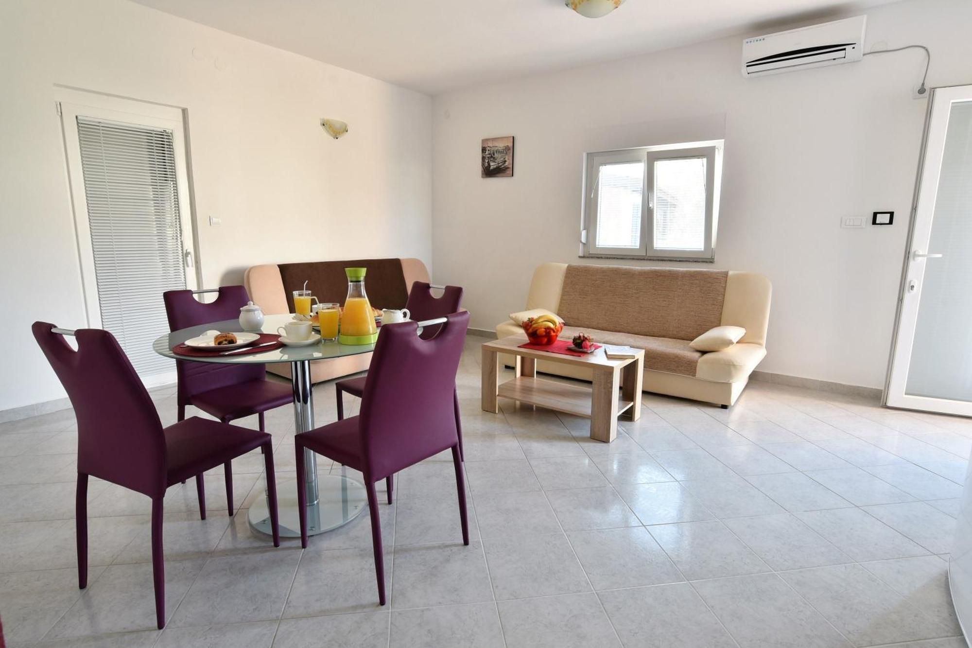 Apartmani Nataša Nino Jezera, Murter Pokoj fotografie