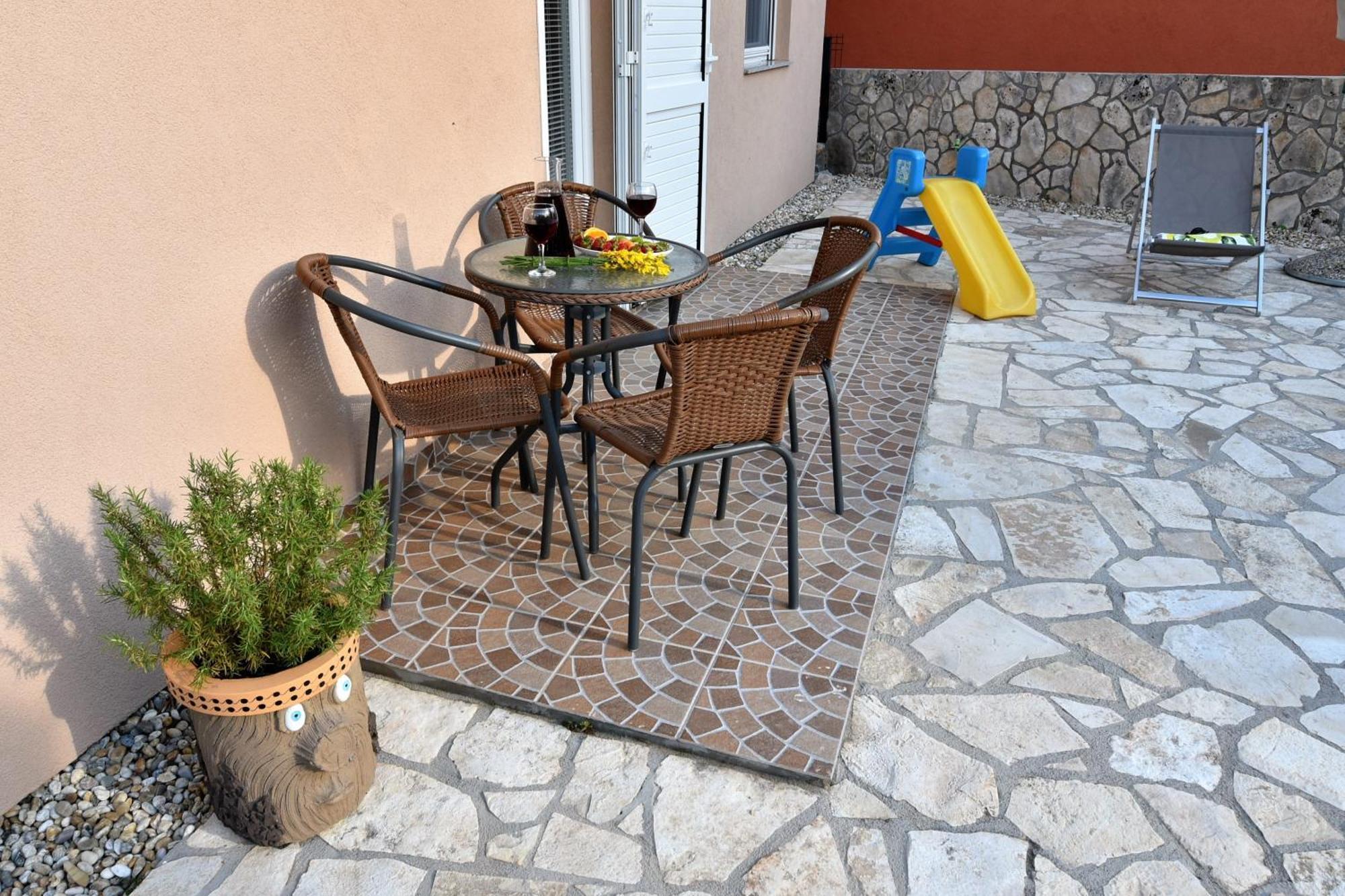 Apartmani Nataša Nino Jezera, Murter Pokoj fotografie