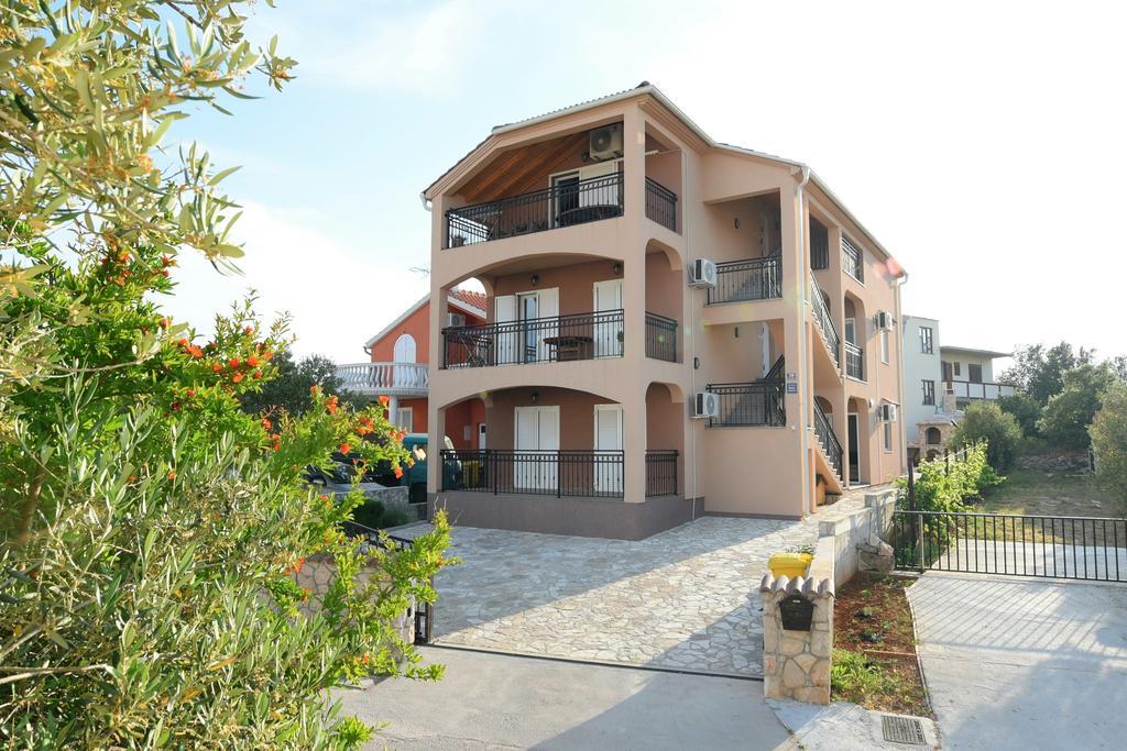 Apartmani Nataša Nino Jezera, Murter Exteriér fotografie