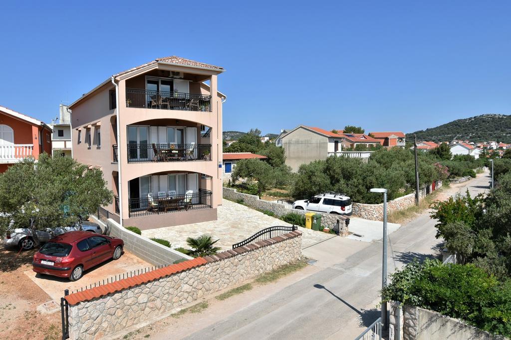 Apartmani Nataša Nino Jezera, Murter Exteriér fotografie